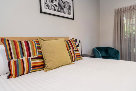 AVENUE MOTEL APARTMENTS - Accommodation Melbourne 0