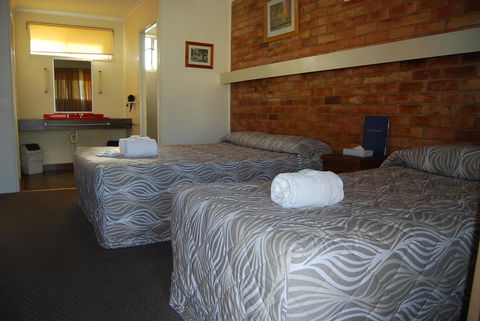 Avocado Motor Inn - Melbourne 4u 1