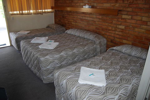 Avocado Motor Inn - Melbourne 4u 2