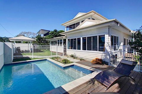 Away On Seaview Street - Accommodation Melbourne 1