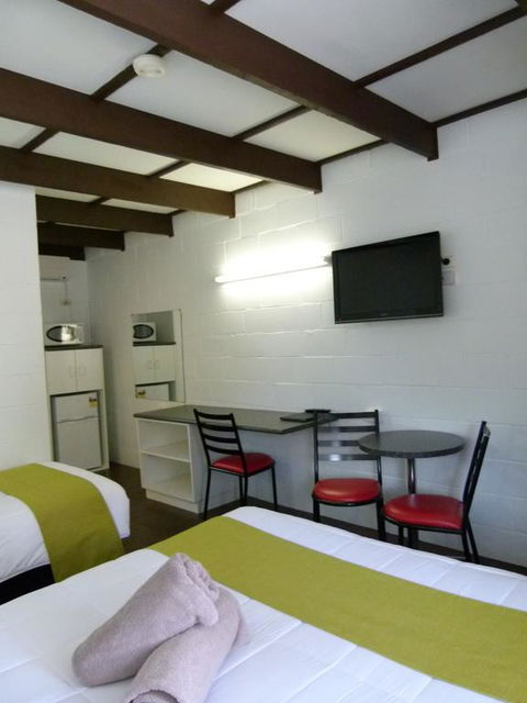 Azalea Motel - Accommodation Melbourne 3