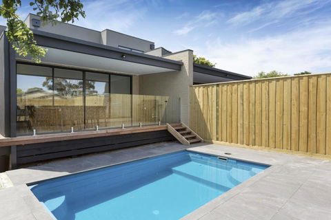 AZURE - ROSEBUD - Accommodation Melbourne 0