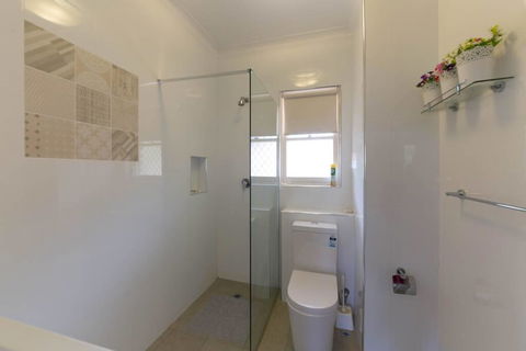 B9 Close To UWA, Swan River, Cafes And The New Children's Hospital - Accommodation Melbourne 3
