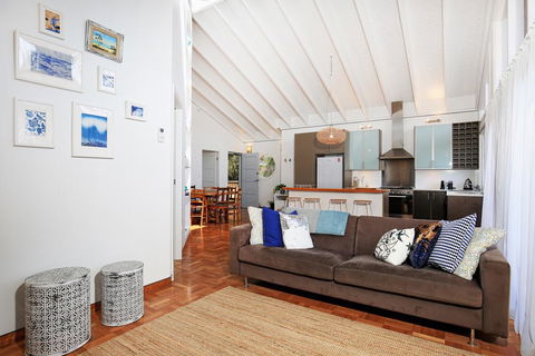 Balena @ Culburra - Pet Friendly - 1 Min Walk To Beach - Accommodation Melbourne 0