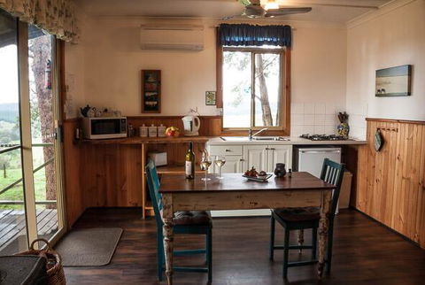 Balingup Heights Hilltop Forest Cottages - Accommodation Melbourne 1