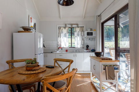Bandalong Cottages - Accommodation Melbourne 1