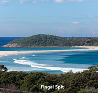 Barefoot' 7/44 Marine Drive - Fabulous Fingal Bay - Accommodation Melbourne
