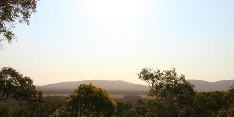 Barefoot, 32 Skyline Crescent, Crescent Head - Accommodation Melbourne 3