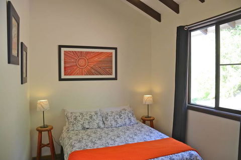 Barrels Beach House, 28 Dulconghi Street - Accommodation Melbourne 2