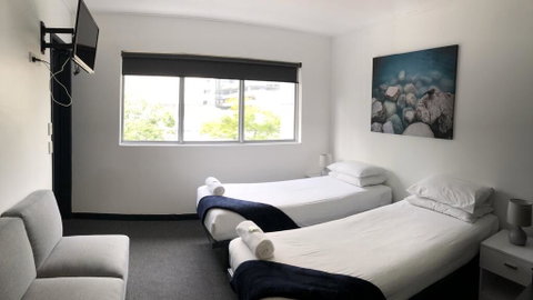Base Brisbane Uptown - Accommodation Melbourne 1