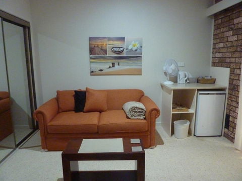 Batemans Bay Manor - Bed And Breakfast - Melbourne 4u 2