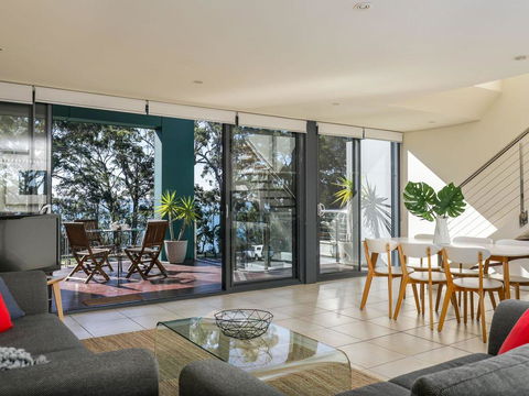 Bay Breeze (By Jervis Bay Rentals) - Accommodation Melbourne 3