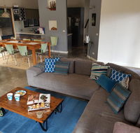 Bay Breeze Holiday Home - Accommodation Melbourne