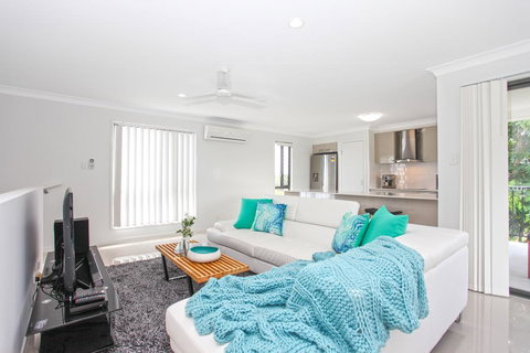 Beach Breeze Holiday House - Accommodation Melbourne 1
