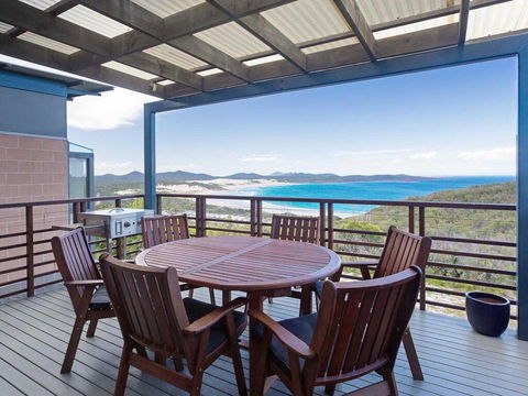Beach House 7' 26 One Mile Close - Air Conditioned, Wifi, Foxtel, Linen - Accommodation Melbourne 0