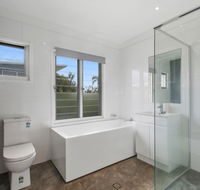 BEACH HOUSE ON PEARL - Accommodation Melbourne