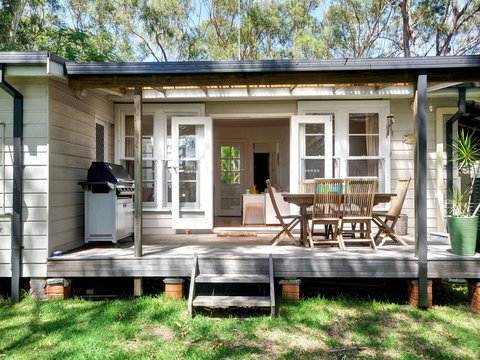 Beach Shack - Accommodation Melbourne 0