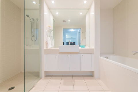 Beaches On Lammermoor Apartments - Accommodation Melbourne 2