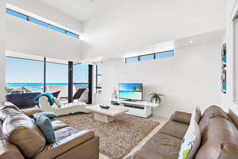 Beaches On Maroochy 1 Beach Parade - Accommodation Melbourne 0