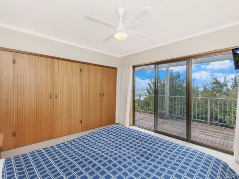 Beachfront - Accommodation Melbourne 2