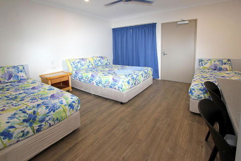 Reef Gardens Motel - Accommodation Melbourne 0