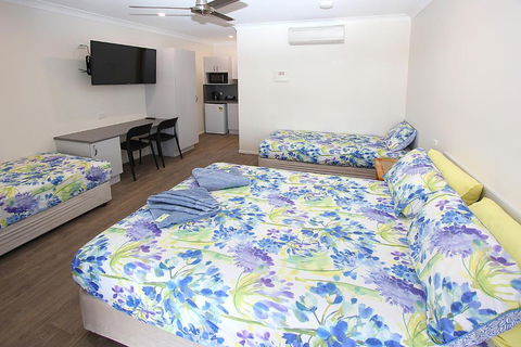 Reef Gardens Motel - Accommodation Melbourne 3