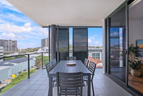 Regatta Hideaway - A Breezy Balcony Residence - Accommodation Melbourne 1