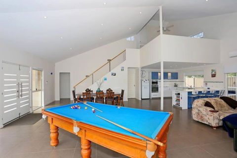 Relax At Falcon By The Bay - Accommodation Melbourne 0