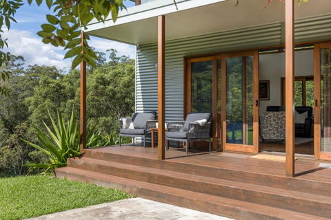 Relax In Natures Symphony At The Berry Dairy - Accommodation Melbourne 2
