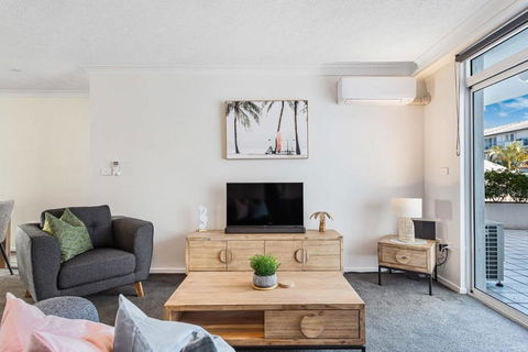 Relaxation Awaits At Runaway Cove - Accommodation Melbourne 3