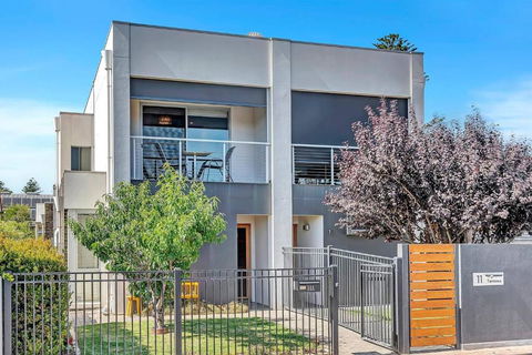 Relaxing Getaway Steps From Grange Beach - Accommodation Melbourne 2