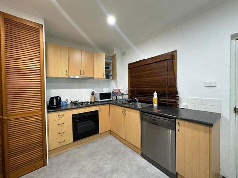 Remarkable 2 Bedroom House At The Centre Of Darlinghurst - Accommodation Melbourne 2