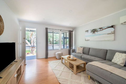 Renovated Beach Home Relax Unwind - Accommodation Melbourne 3