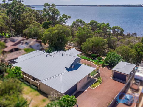 Rest & Recharge In Bouvard - Accommodation Melbourne 3