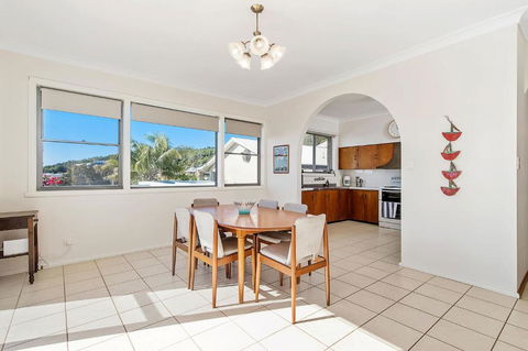 Retro Beach House - Accommodation Melbourne 3