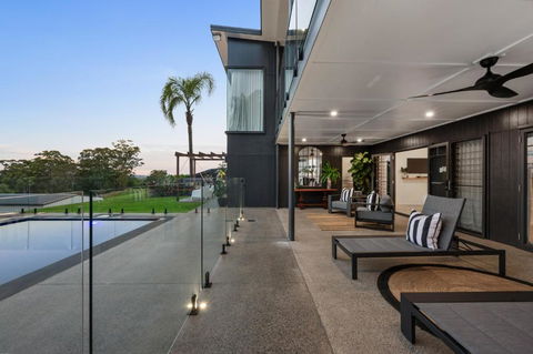Ridge Retreat - Melbourne 4u 1