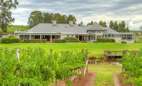 RidgeView - Accommodation Melbourne 0