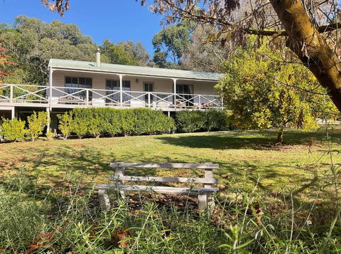 Rivendell Cottage - Accommodation Melbourne 0
