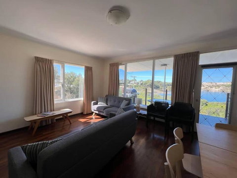 River Panorama Beach House - Accommodation Melbourne 2