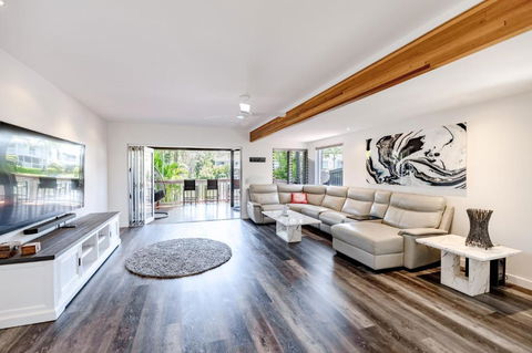 Riverside Noosa Sanctuary, Steps To Gympie Terrace - Accommodation Melbourne 3