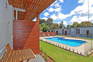 Riverside Ocean Grove with Accommodation Melbourne