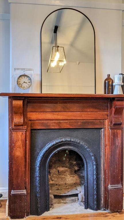 Roseland Cottage - CBD Heritage - Accommodation Melbourne 1