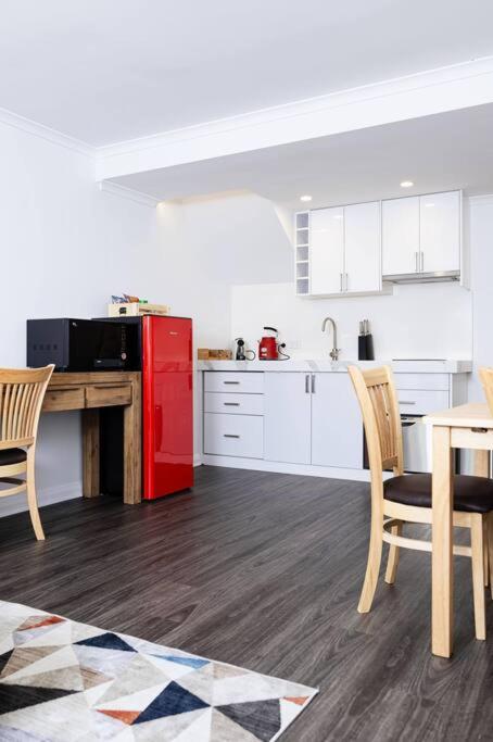 Salamanca Getaway Battery Point - Accommodation Melbourne 0