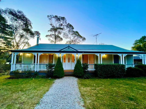 Rocky Mountain Cottage - Accommodation Melbourne 0