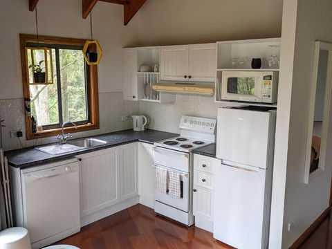 Romantic Cabin Escapes Barrington Tops - Lorikeet - Accommodation Melbourne 3