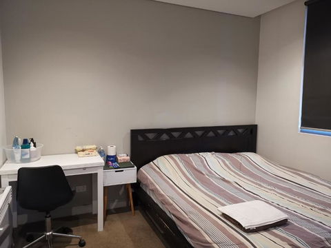 Room With King-size Bed Close To Melbourne CBD & Southern Cross Station - Accommodation Melbourne 0