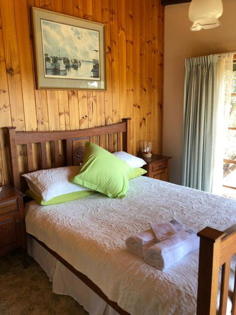 Rose Cottage - Accommodation Melbourne 0