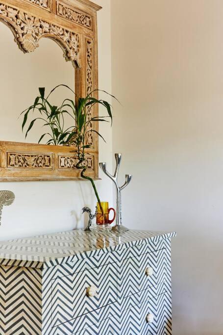 Rose Cottage - Right In Town - Accommodation Melbourne 2