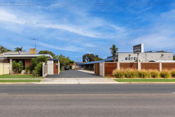 Rosebud Motel with Accommodation Melbourne