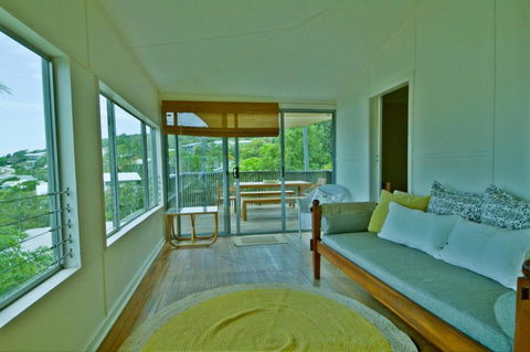 Rosemaree, 24 East Street - Accommodation Melbourne 3